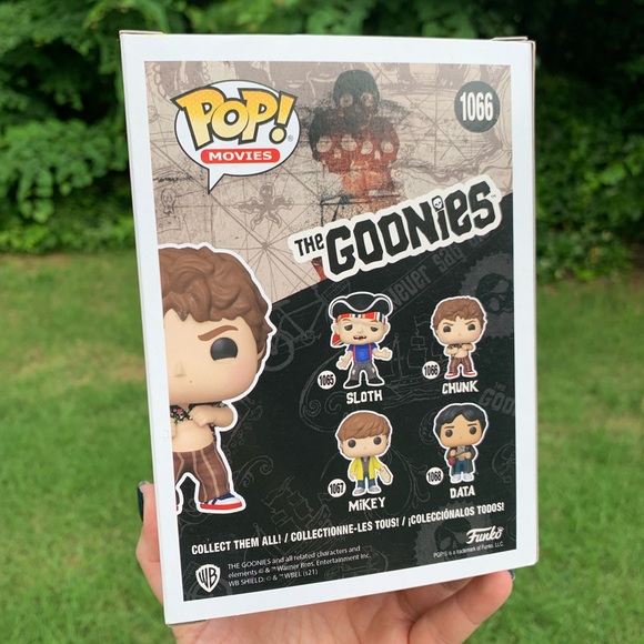 Goonies Chunk Action Figure - Picture 5 of 5